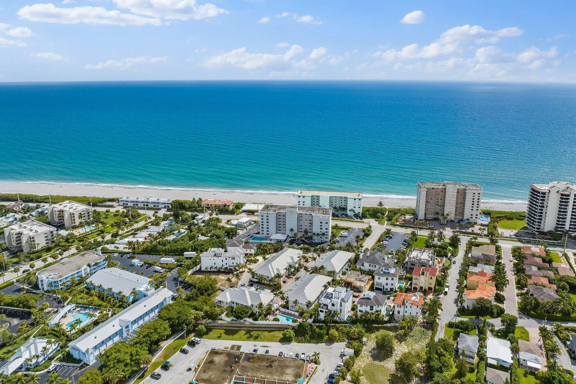 911 Ocean Drive, Unit 404, Juno Beach, FL 33408 Photo