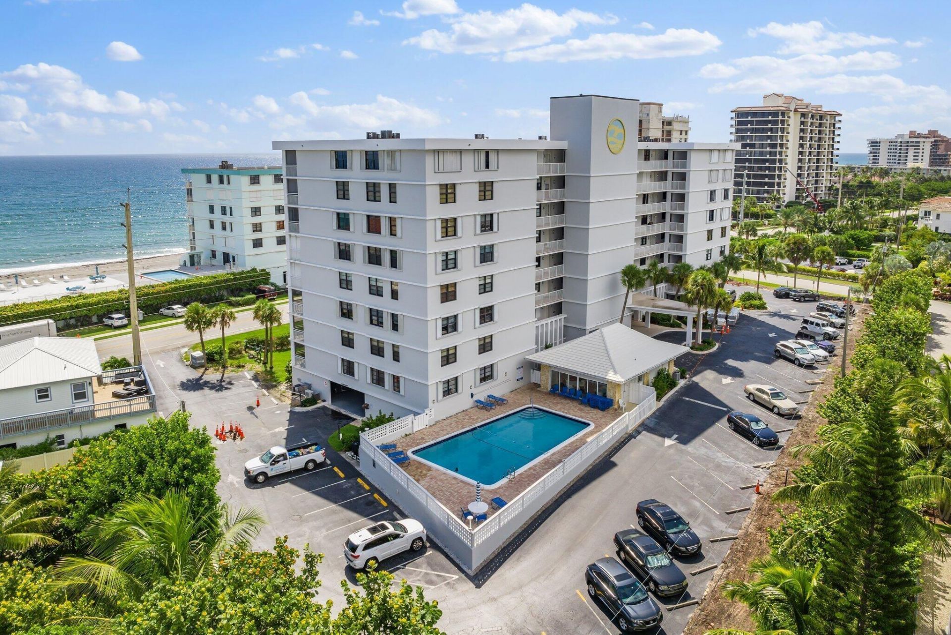 911 Ocean Drive, Unit 404, Juno Beach, FL 33408 Photo