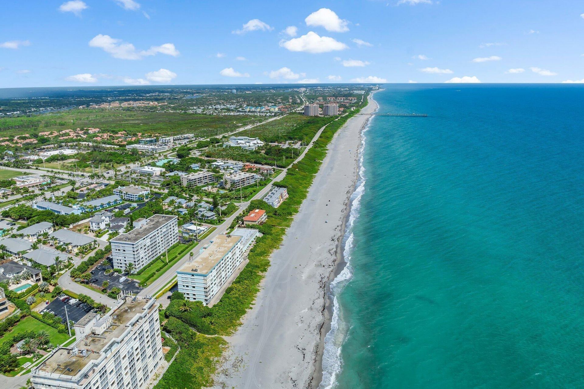 911 Ocean Drive, Unit 404, Juno Beach, FL 33408 Photo