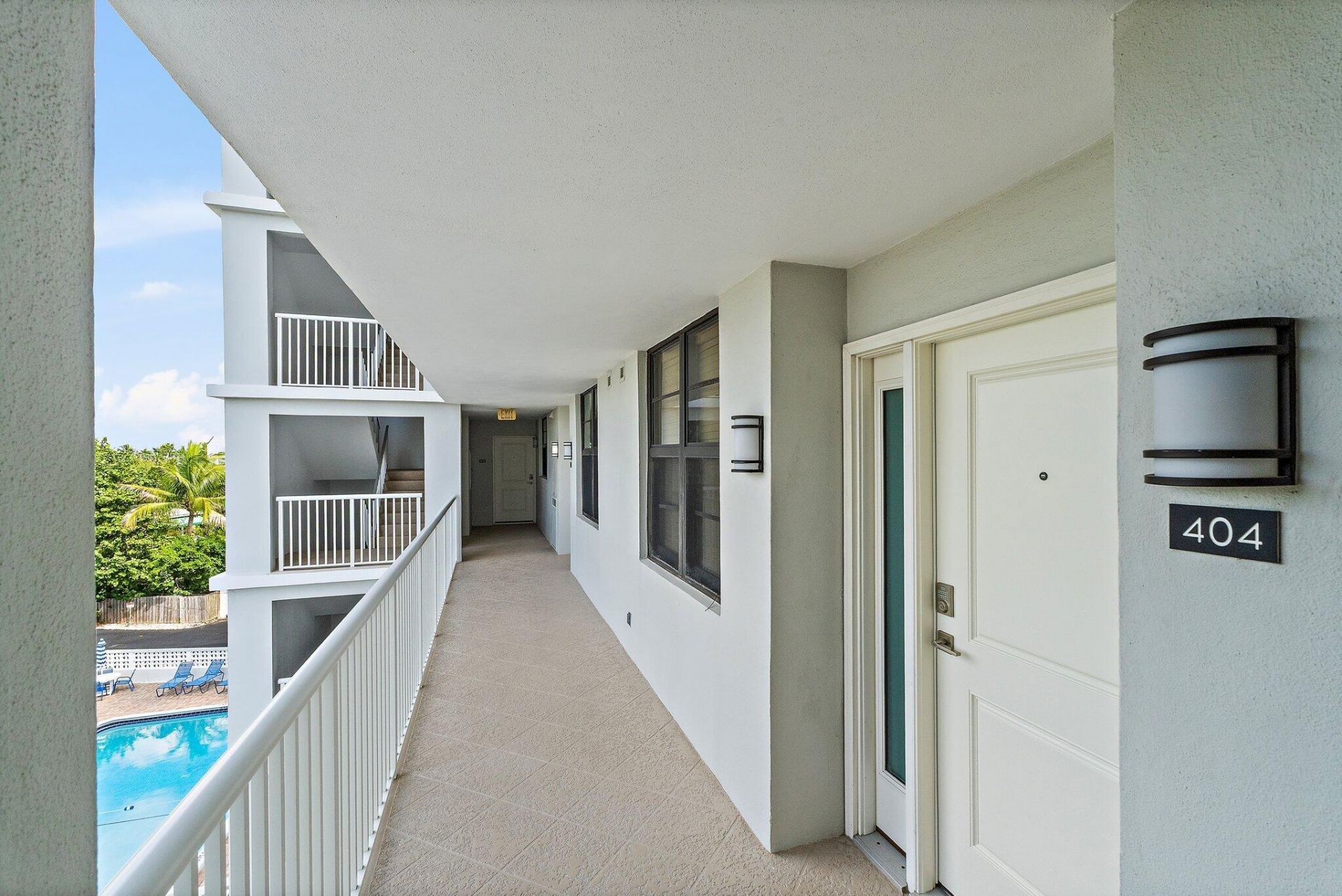 911 Ocean Drive, Unit 404, Juno Beach, FL 33408 Photo
