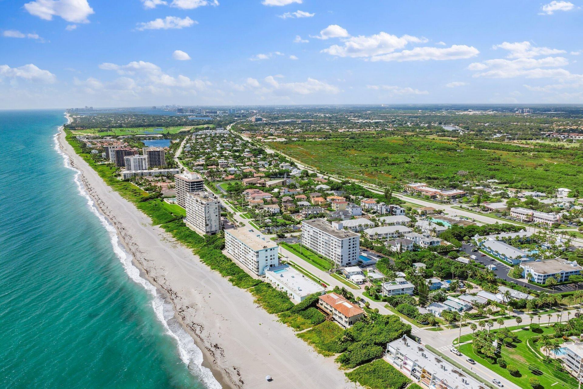 911 Ocean Drive, Unit 404, Juno Beach, FL 33408 Photo