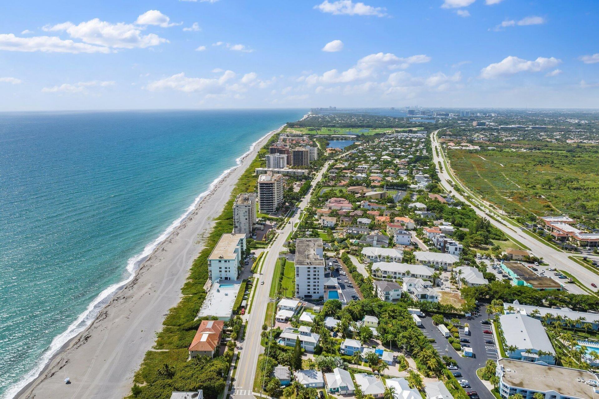 911 Ocean Drive, Unit 404, Juno Beach, FL 33408 Photo