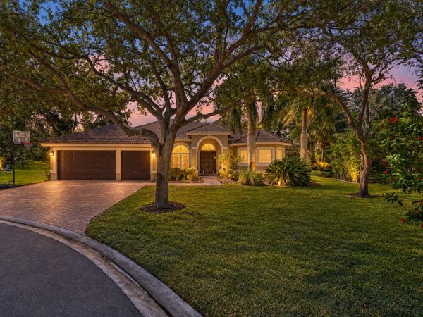 6717 NW 107th Way, Parkland, FL 33076
