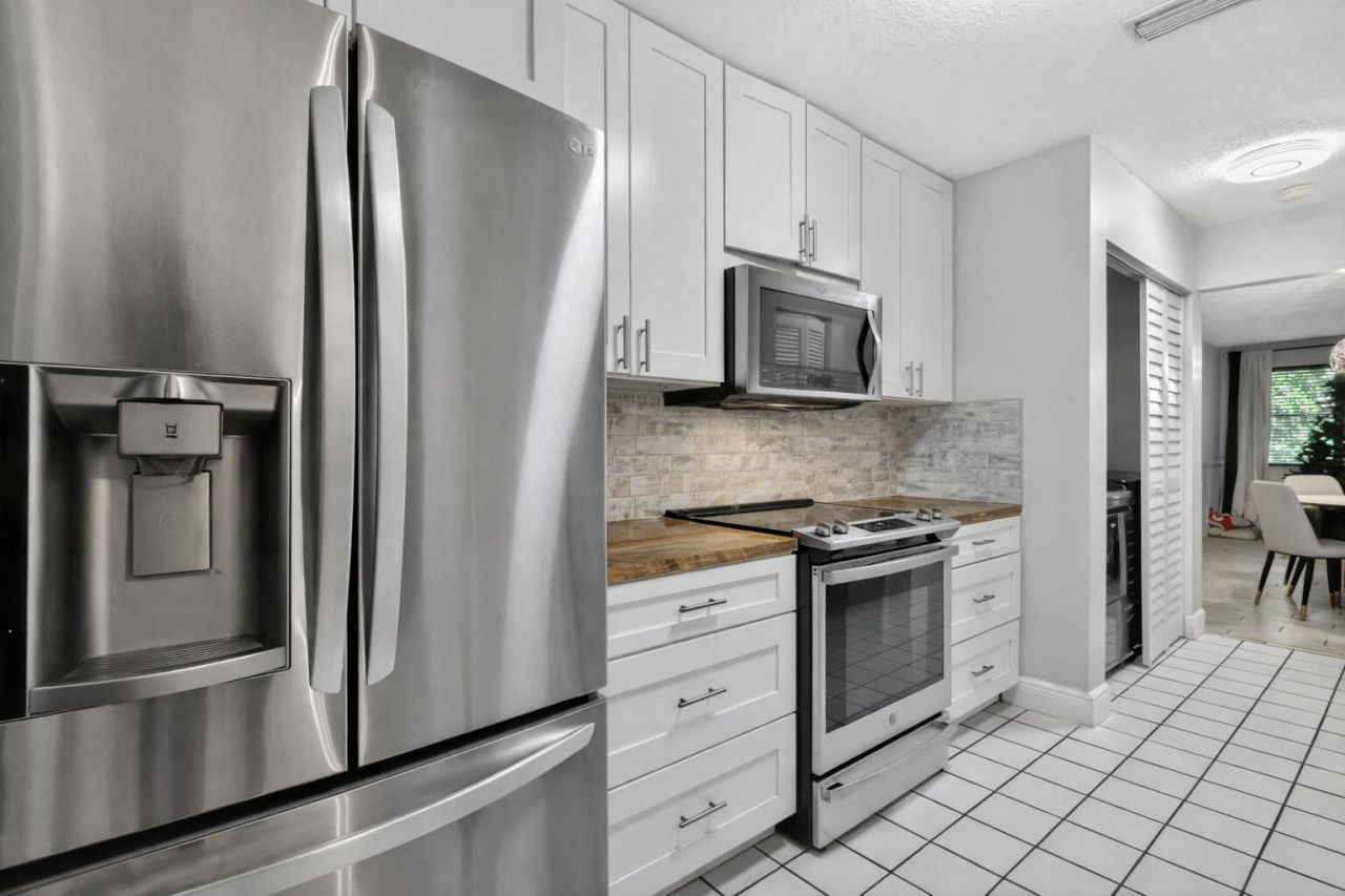 12228 Sag Harbor Court, Unit 2, Wellington, FL 33414 Photo
