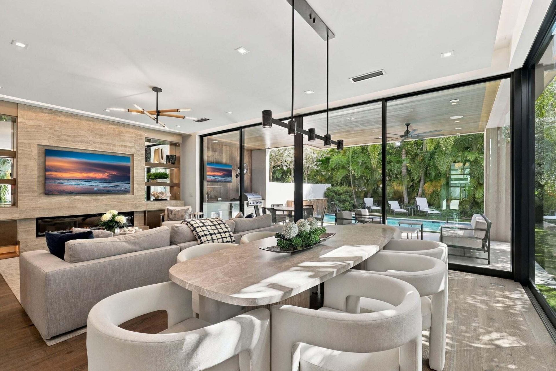 140 NE Wavecrest Way, Boca Raton, FL 33432 Photo