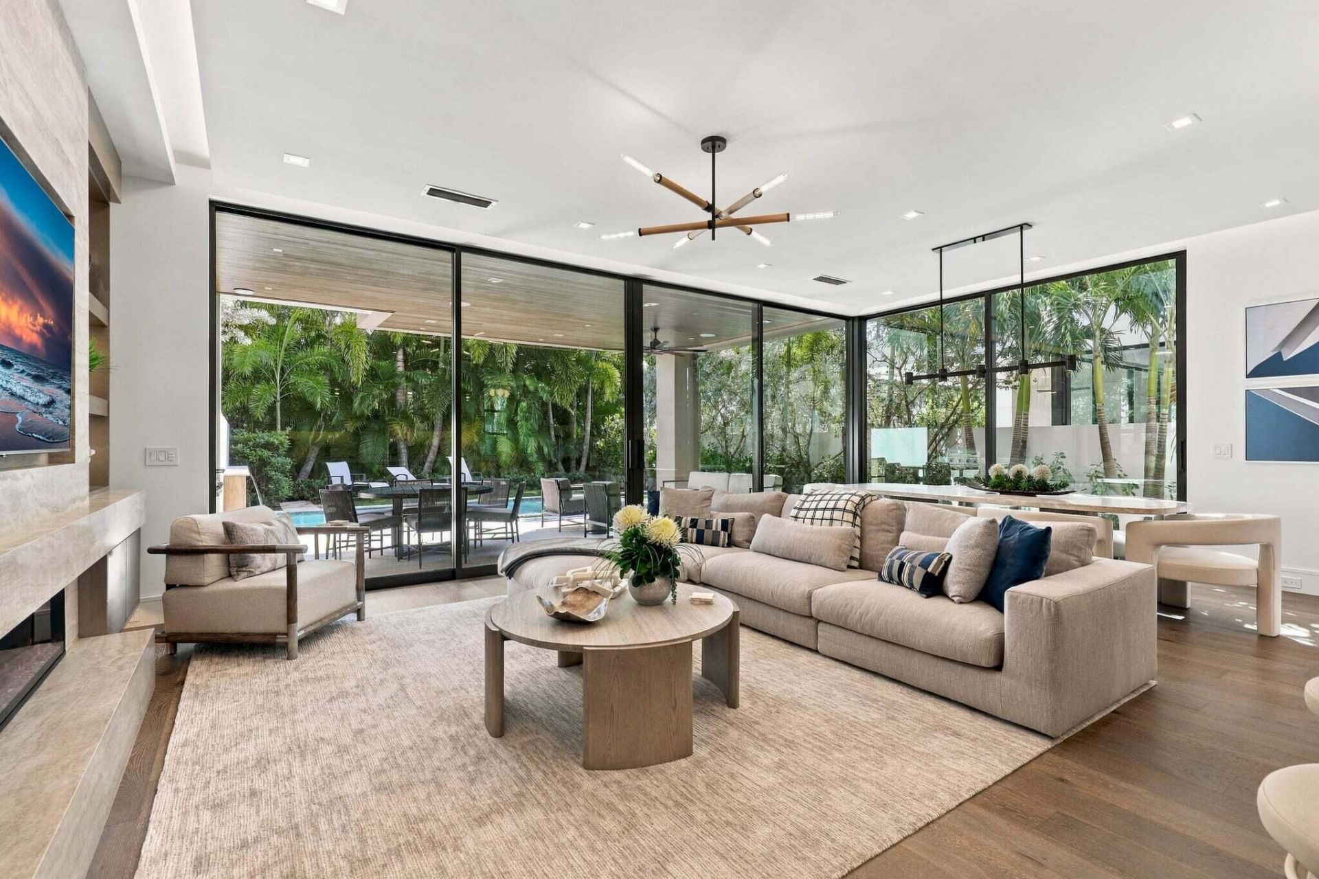 140 NE Wavecrest Way, Boca Raton, FL 33432 Photo