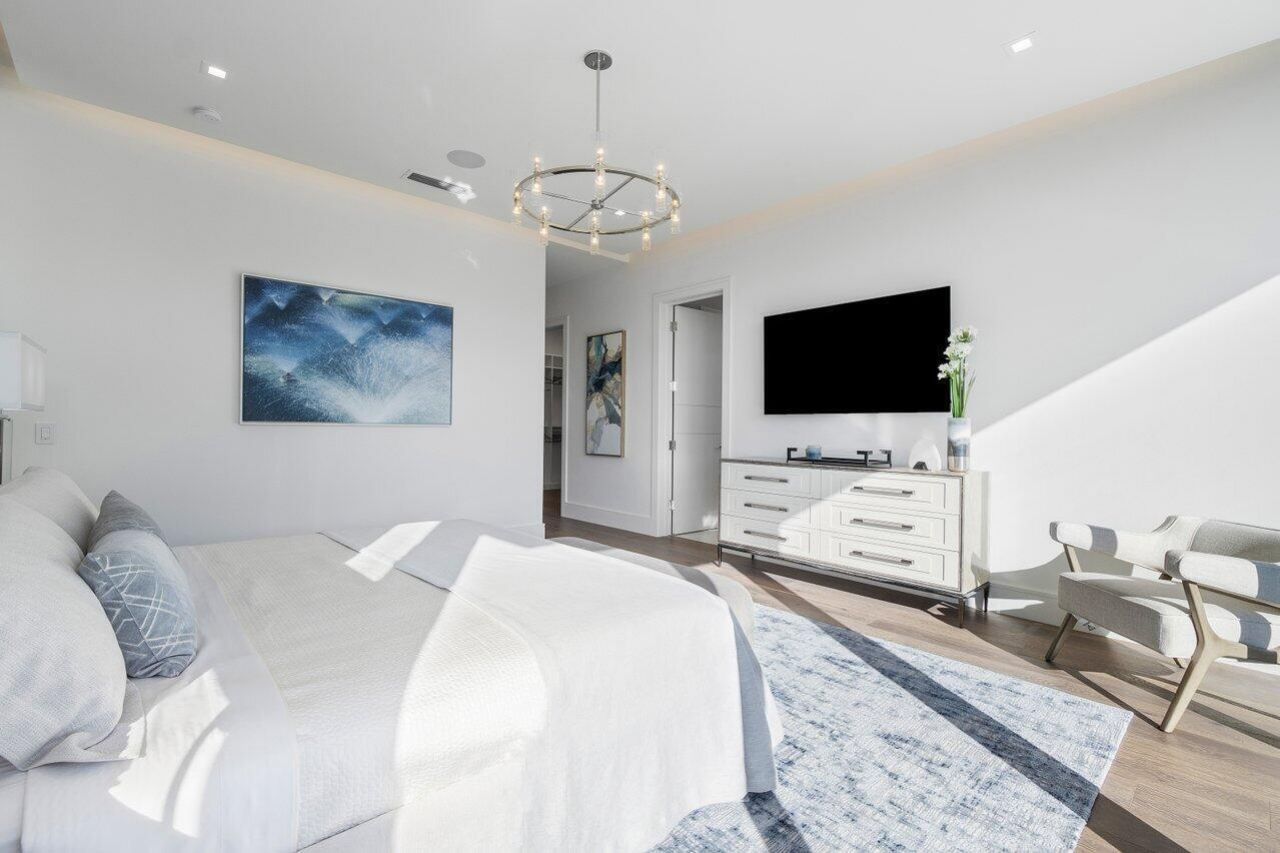 140 NE Wavecrest Way, Boca Raton, FL 33432 Photo