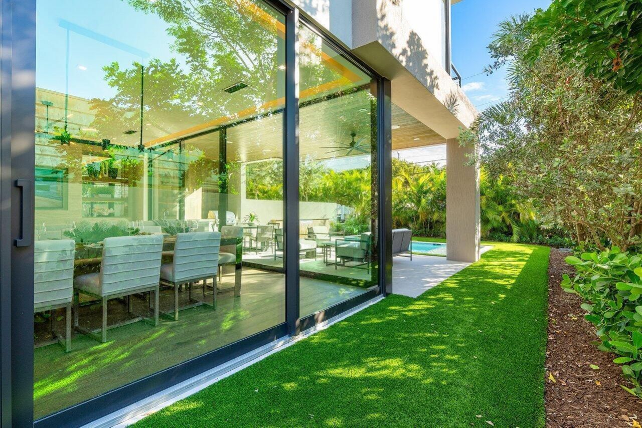 140 NE Wavecrest Way, Boca Raton, FL 33432 Photo
