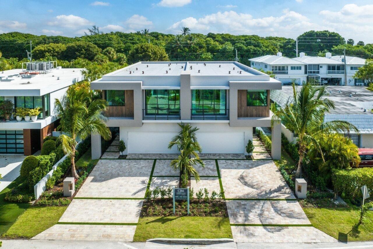 140 NE Wavecrest Way, Boca Raton, FL 33432 Photo