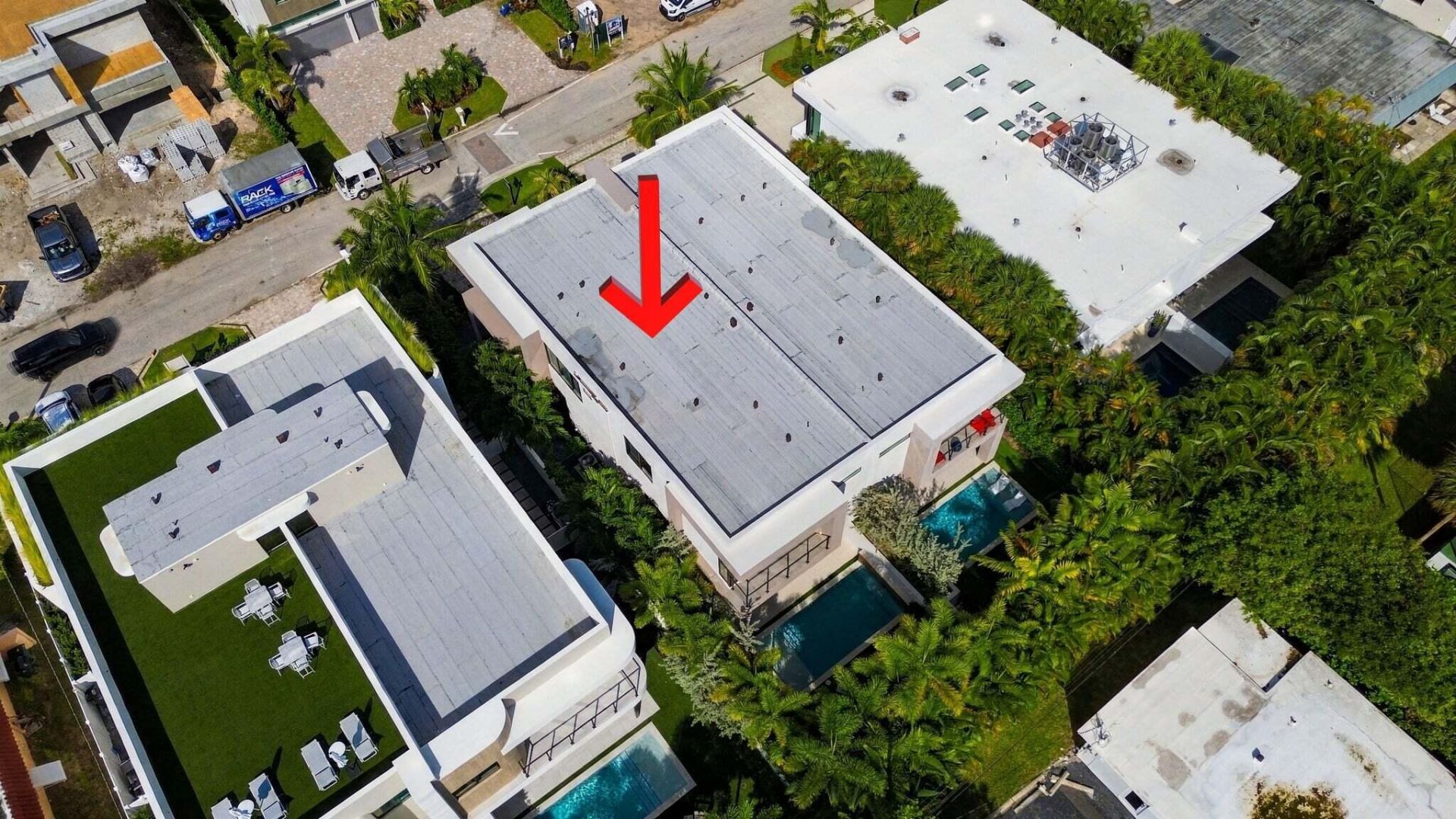 140 NE Wavecrest Way, Boca Raton, FL 33432 Photo