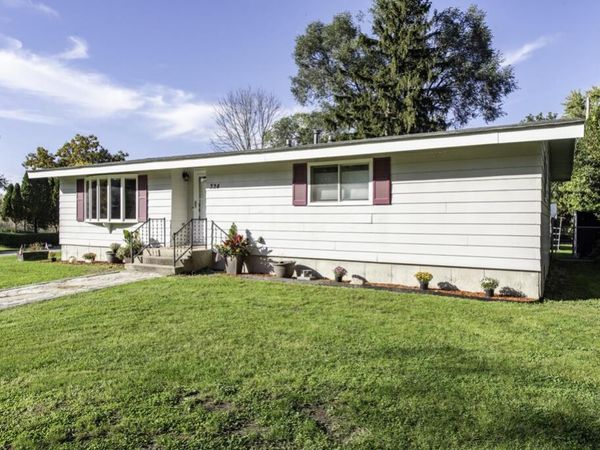 324 W Depot STREET, Silver Lake, WI 53170