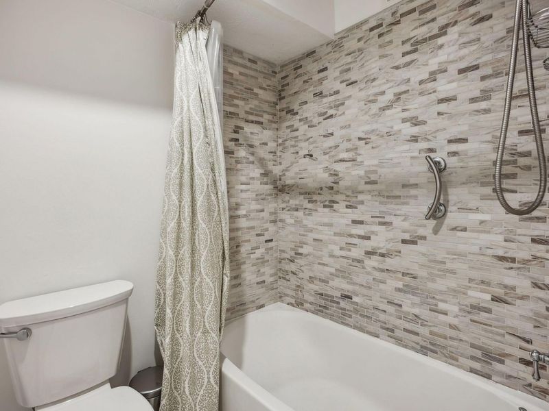 544 S Front Street, Unit 103, Columbus, OH 43215 Photo 19