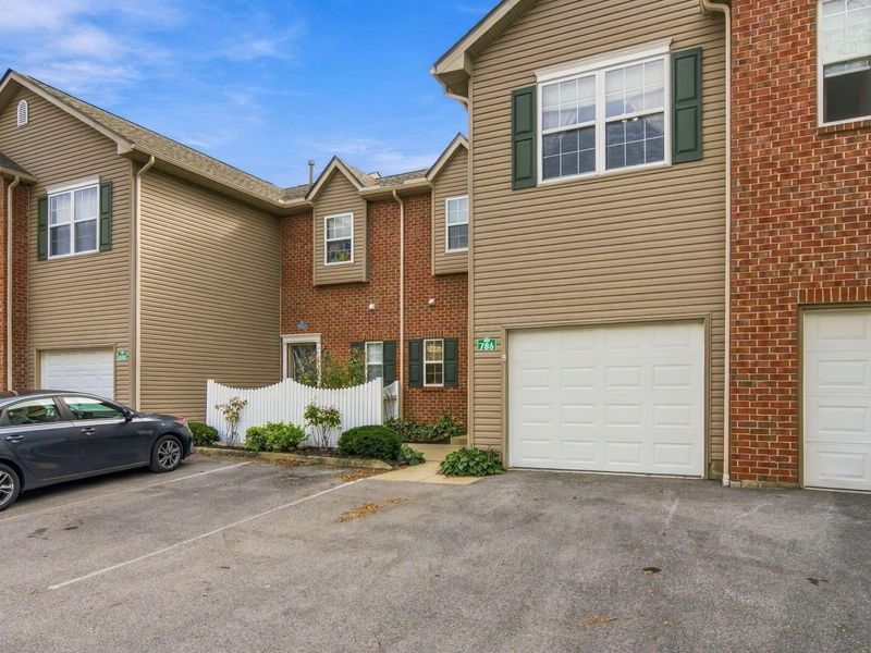 786 Spring Valley Drive , Lewis Center, OH 43035 Photo 49
