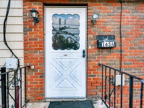 1635 Lincoln St, Jersey, NJ 07307