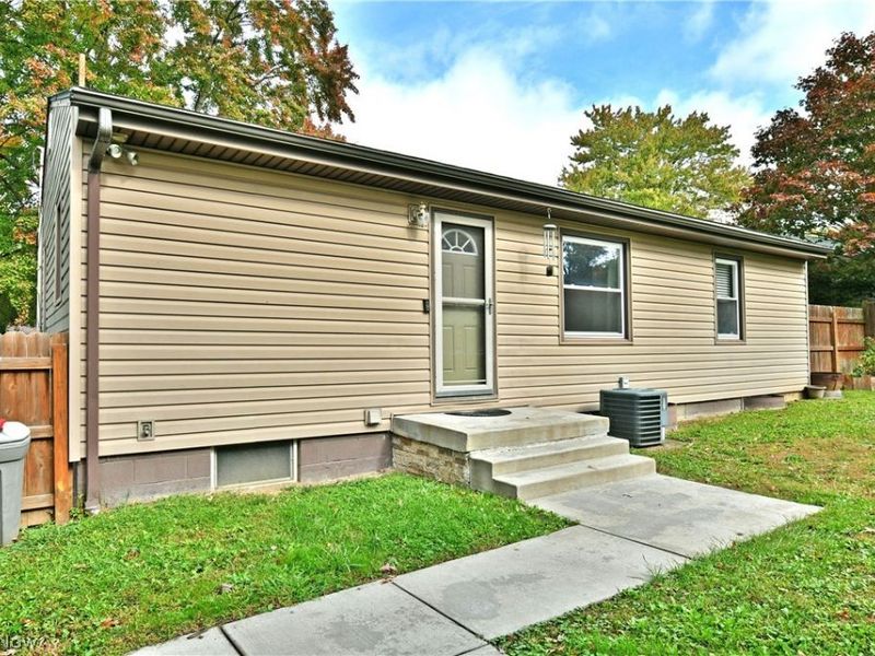 8294 Englewood Street NE, Warren, OH 44484 Photo 31