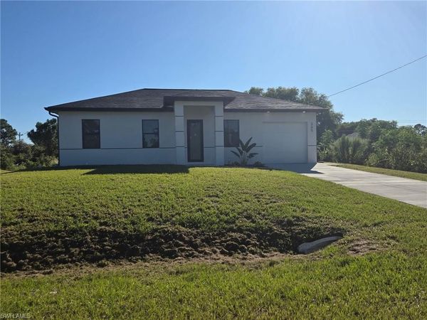 363 Butler AVE S, LEHIGH ACRES, FL 33974