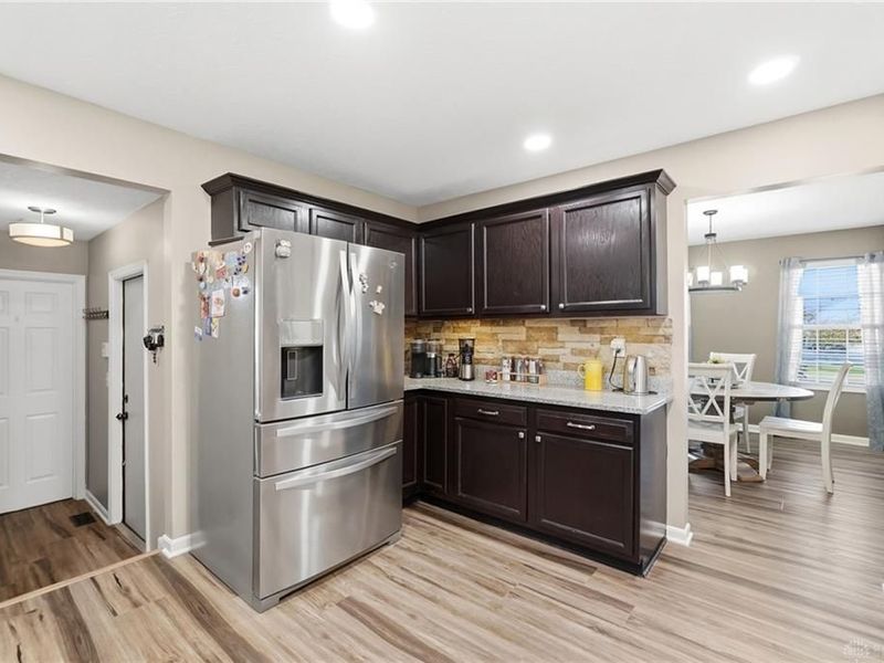 9037 Bedford Court, Clearcreek Township, OH 45458 Photo 41