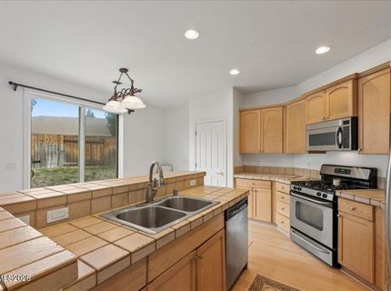 810 Sequoia Pass Court, Sparks, NV 89436 Photo