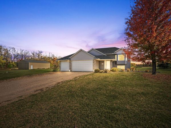 46983 James Avenue, Harris, MN 55032
