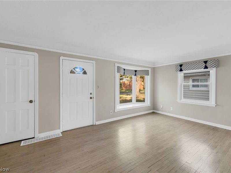 6643 Orchard Boulevard, Parma Heights, OH 44130 Photo 14