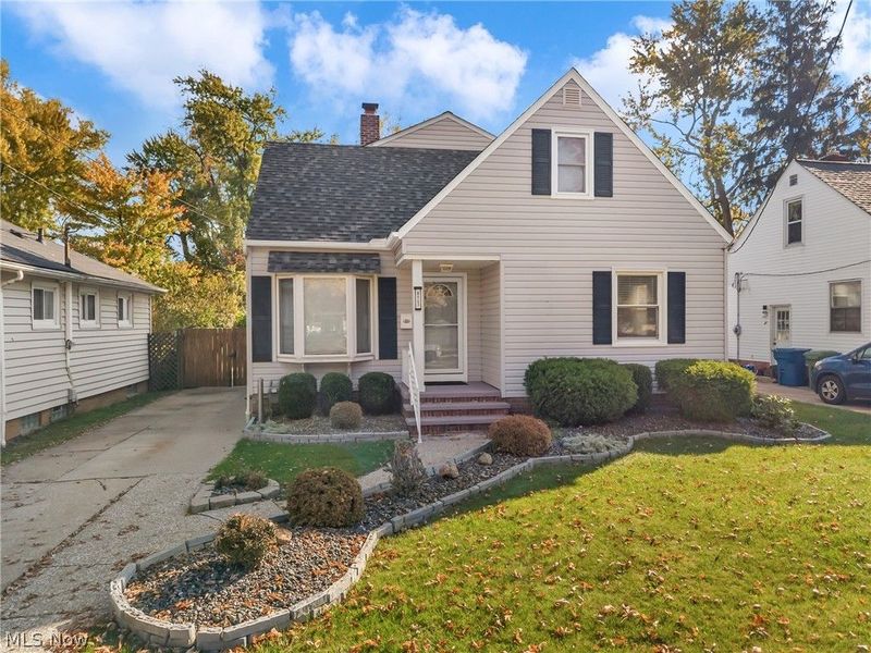 6643 Orchard Boulevard, Parma Heights, OH 44130 Photo 2