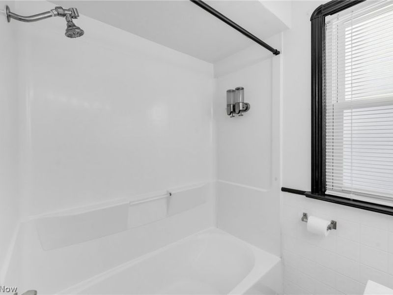 6643 Orchard Boulevard, Parma Heights, OH 44130 Photo 20