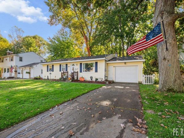 1438 43rd Street SW, Wyoming, MI 49509