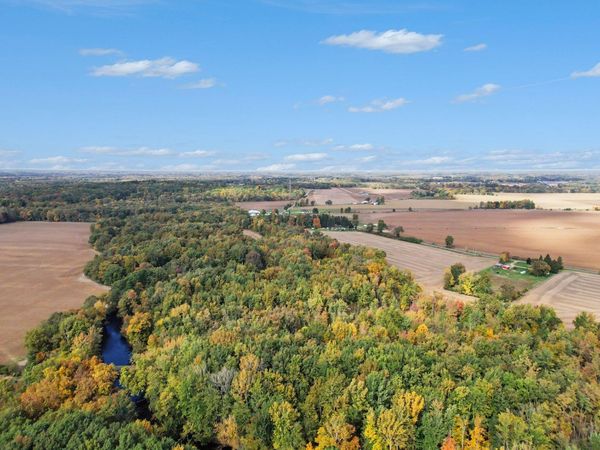 W Jackson Drive, Tekonsha, MI 49092