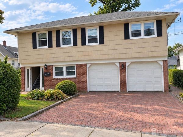 28 Girard Avenue , Vauxhall, NJ 07088