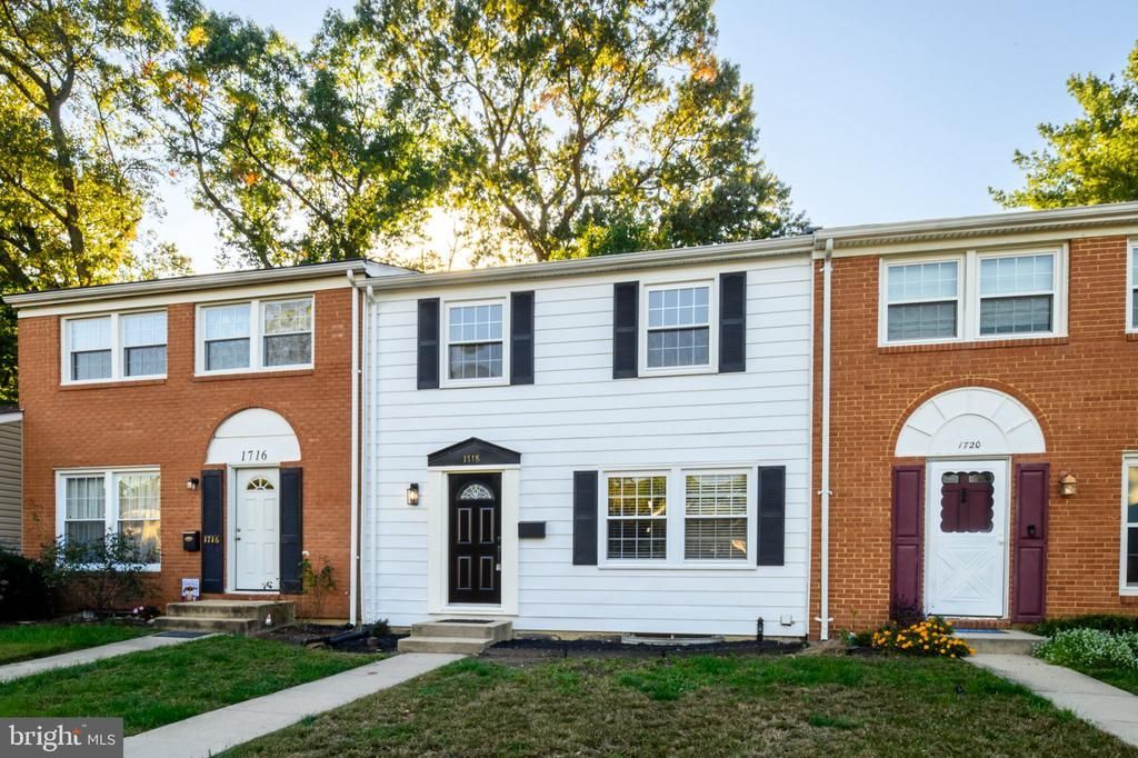 1718 GUNWOOD PLACE, CROFTON, MD 21114