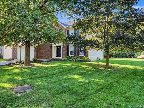 4870 Summerset Drive, Tipp City, OH 45371