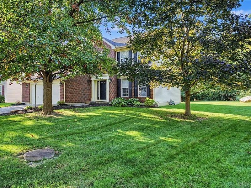 4870 Summerset Drive, Tipp City, OH 45371 Photo 1