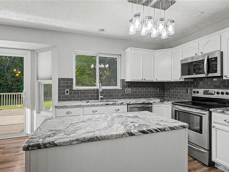 4870 Summerset Drive, Tipp City, OH 45371 Photo 14