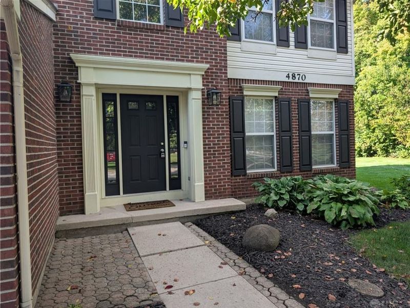 4870 Summerset Drive, Tipp City, OH 45371 Photo 3