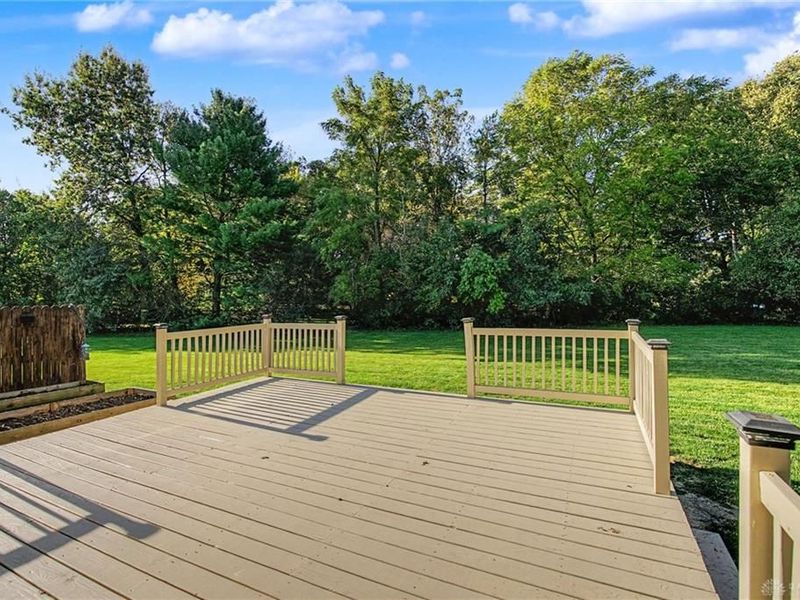 4870 Summerset Drive, Tipp City, OH 45371 Photo 9
