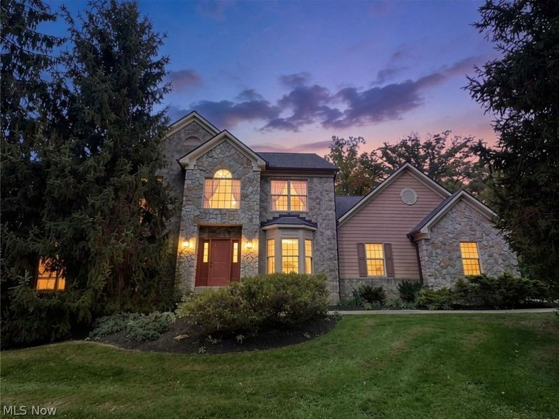 11440 Glenmora Drive, Chardon, OH 44024 Photo 3