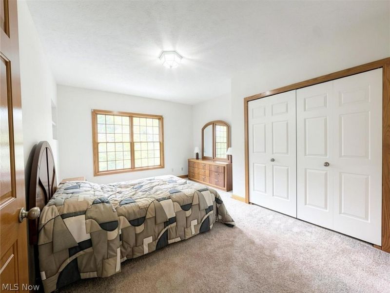 11440 Glenmora Drive, Chardon, OH 44024 Photo 32