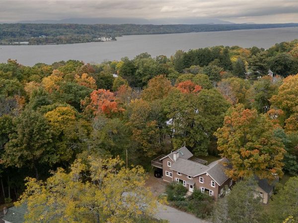 19 Russell Avenue, Rhinecliff, NY 12574