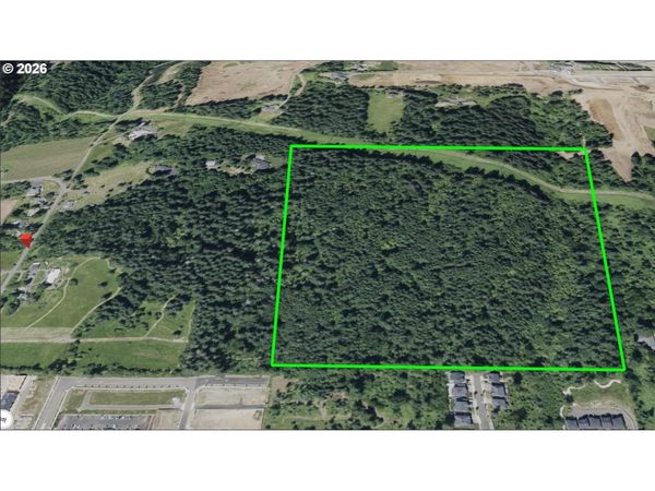 16581 SE Hagen RD, Happy Valley, OR 97086