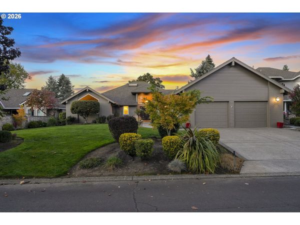 7615 SW FAIRWAY DR, Wilsonville, OR 97070