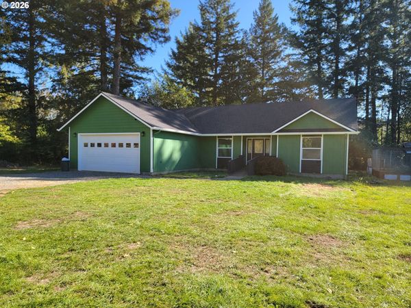 99616 SRS RD, Brookings, OR 97415