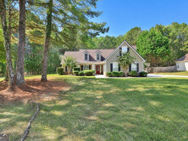311 Ivy Vale Court, Tyrone, GA 30290