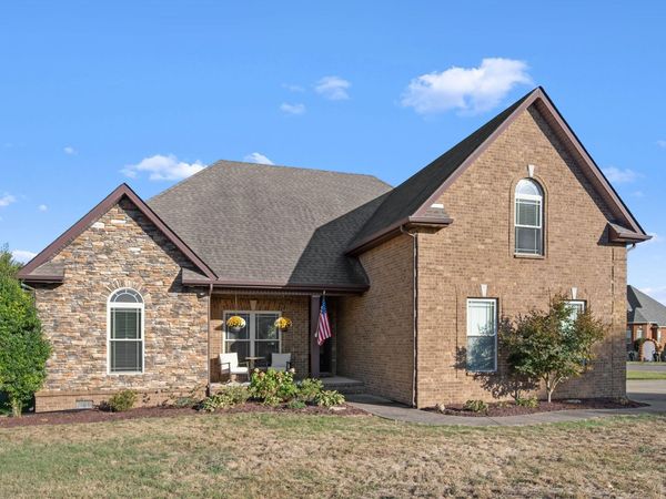 2821 Beaulah Dr, Murfreesboro, TN 37128