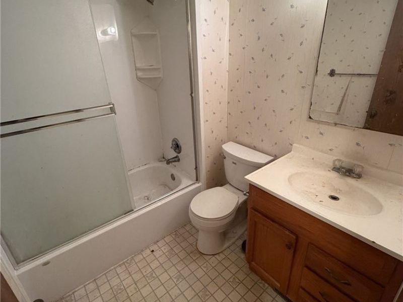 7950 Woodrush Drive NW, North Canton, OH 44720 Photo 18