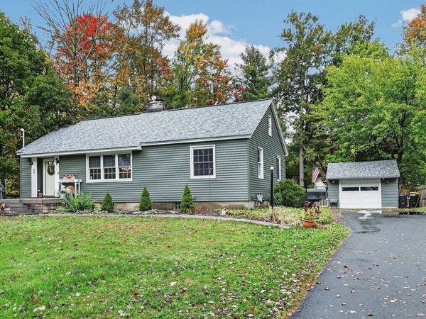 11 Ellen Lane, Glenville, NY 12302