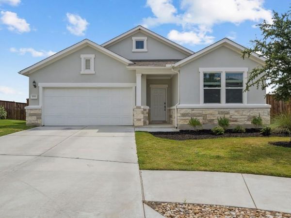 1011 Sandra Ann WAY, Hutto, TX 78634