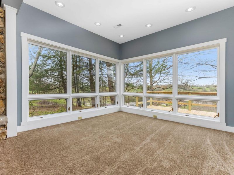 3388 Meadow Road , Cambridge, OH 43725 Photo 17