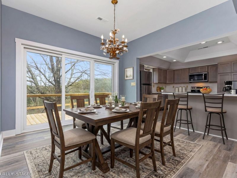 3388 Meadow Road , Cambridge, OH 43725 Photo 18
