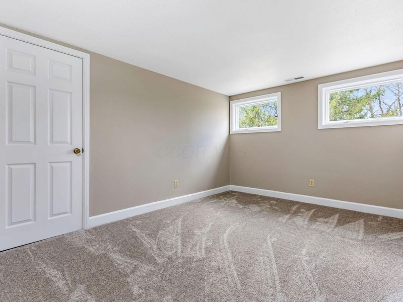 3388 Meadow Road , Cambridge, OH 43725 Photo 40