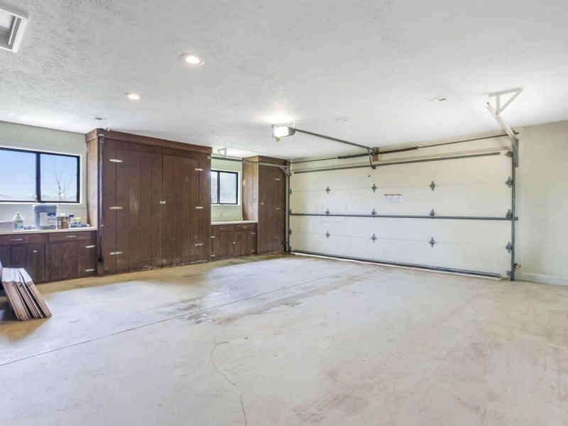 3388 Meadow Road , Cambridge, OH 43725 Photo 49